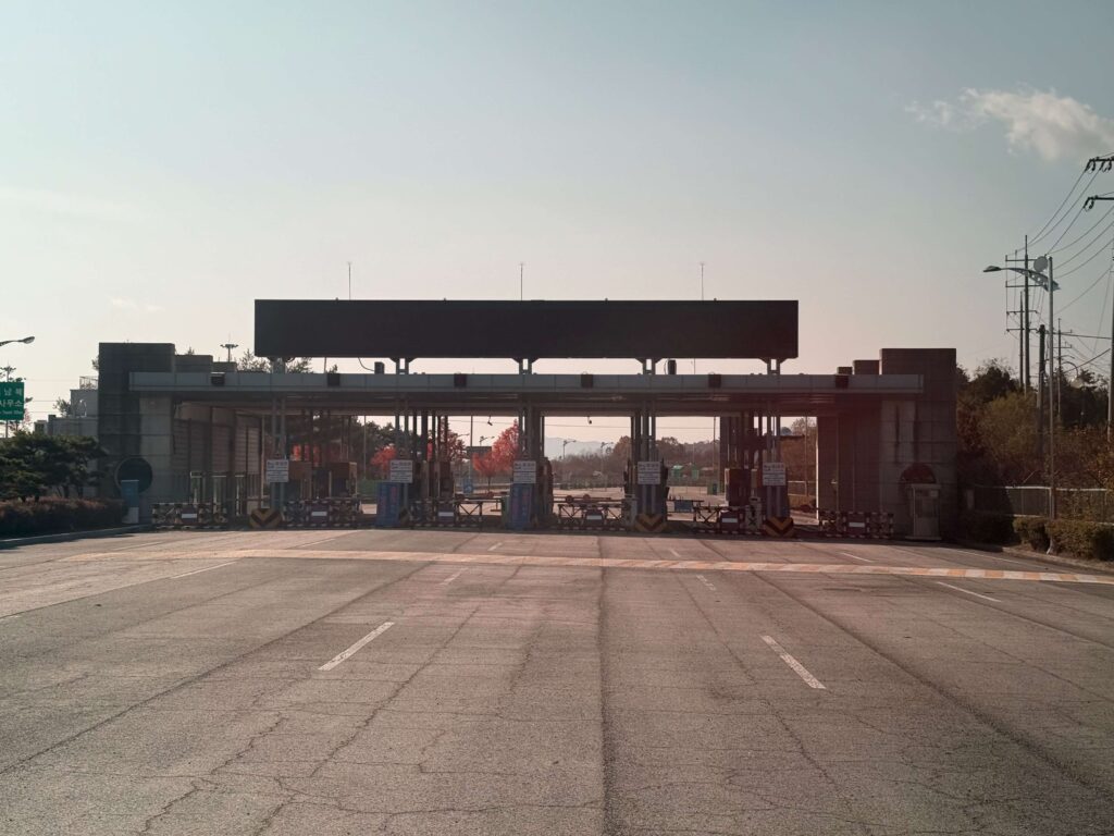 ✈️ DMZ Tour ab Seoul: Lohnt sich der Besuch der Grenze zu Nordkorea? (2025) Checkpoint DMZ 1024x768
