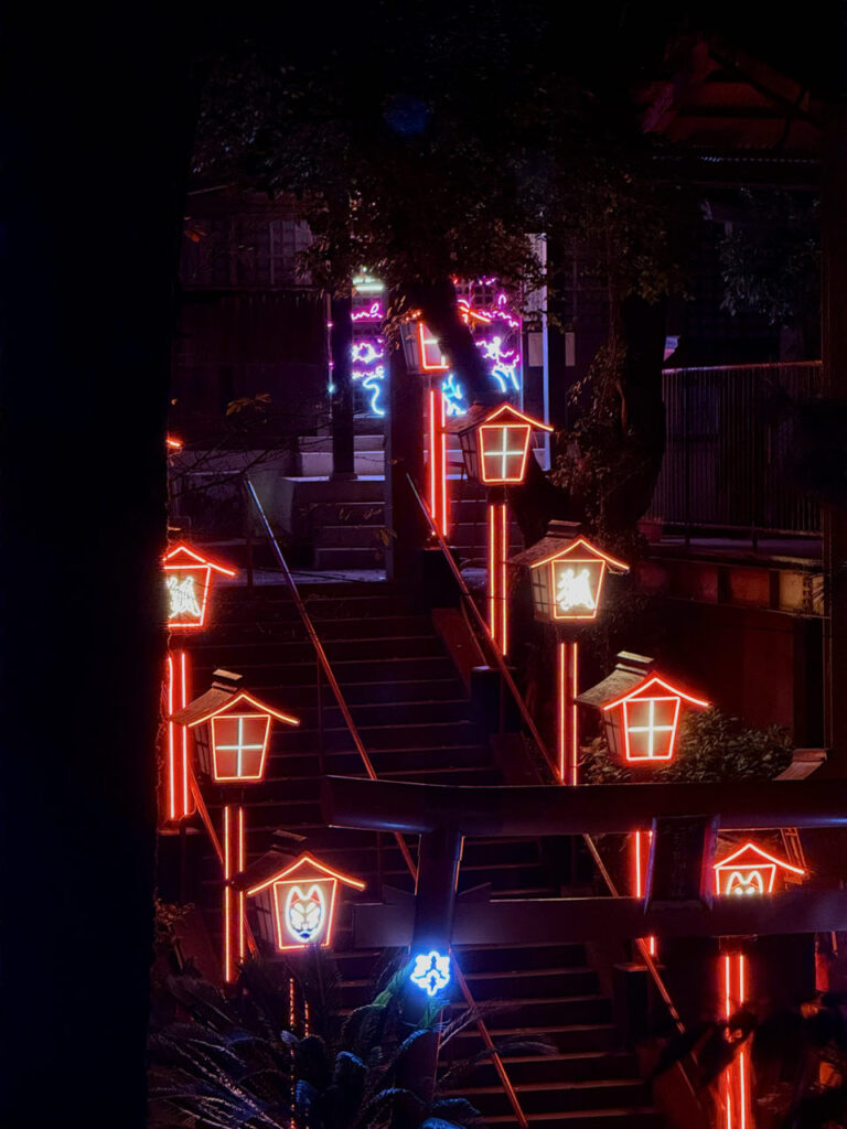 ✈️ 2.5 Wochen Japan: Von der Megacity Tokio bis nach Fukuoka (2025) Cyber Shrine 768x1024