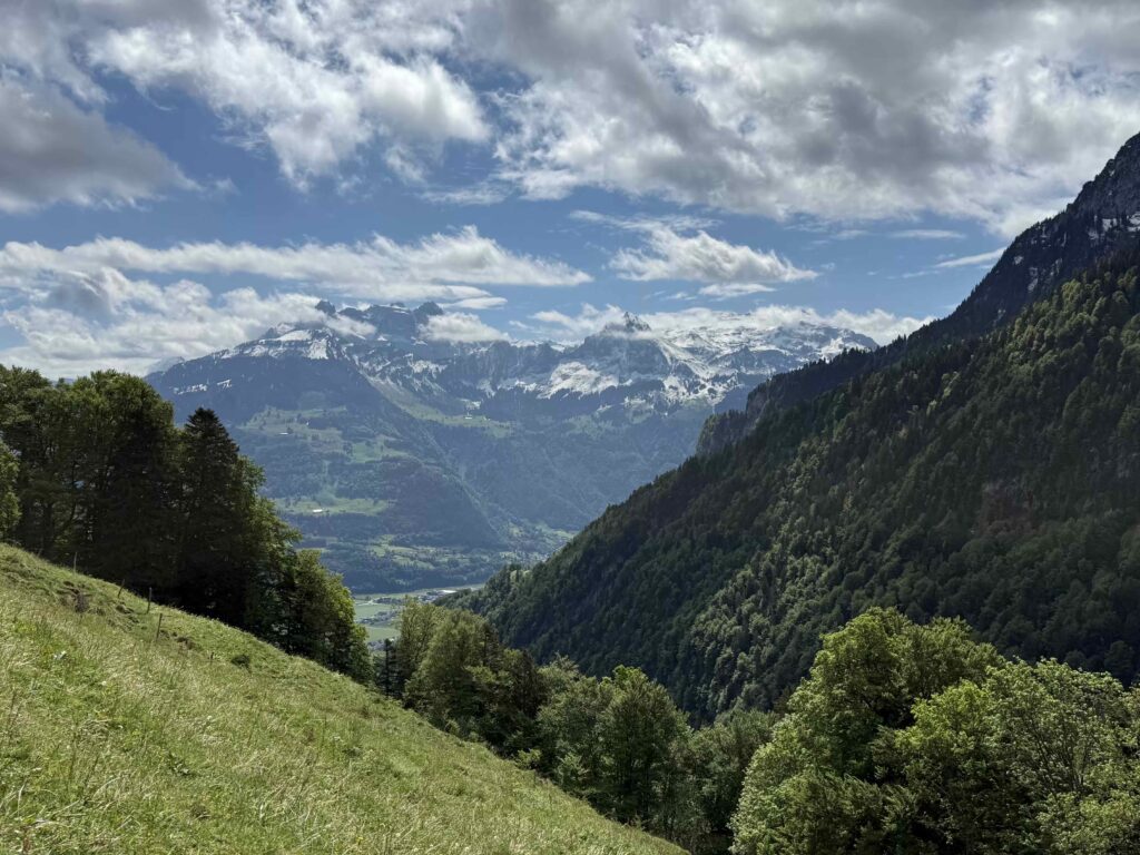 🥾 Hirzli: Gipfelglück zwischen Walensee und Zürichsee IMG 0439 3 1024x768